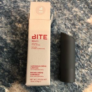 NIB Bite Beauty luminous crème lipstick in Rosé